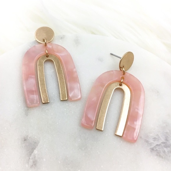 Jewelry - Pink Marble + Gold Tone Swingy Arch Earrings